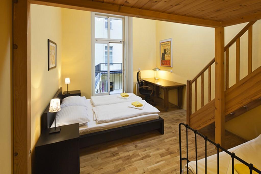 Picasso Apartments Prag Exterior foto